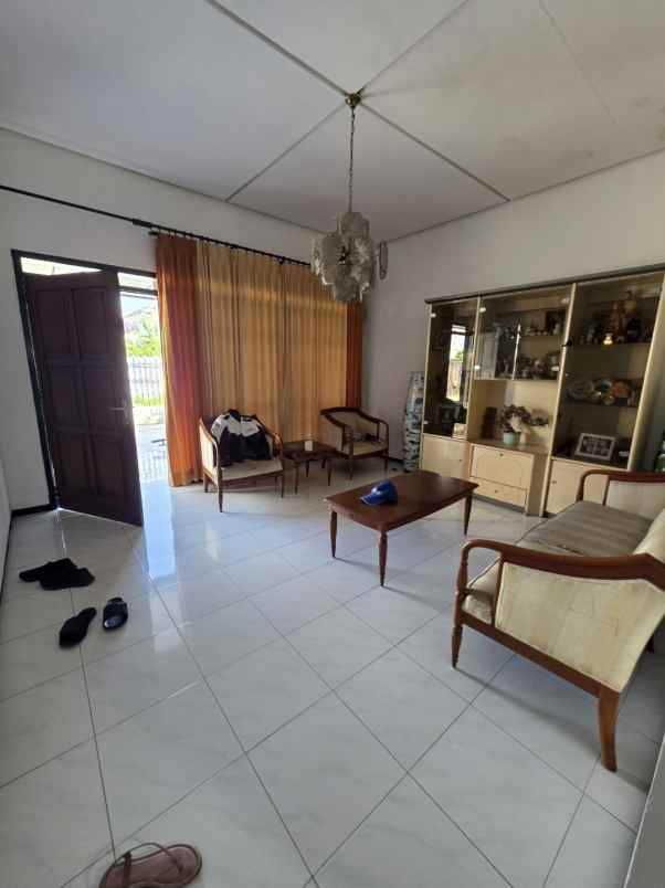 rumah exclusive sukun malang