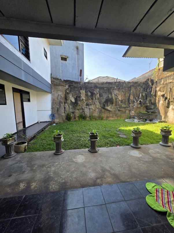 rumah exclusive sukun malang