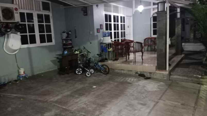 rumah hook siap huni