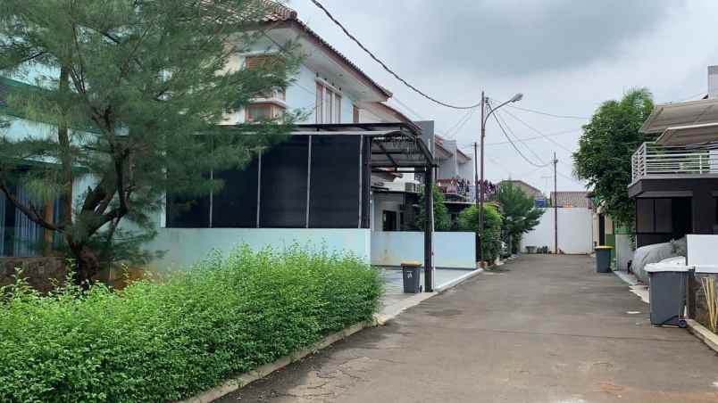 rumah jalan lapangan tembak