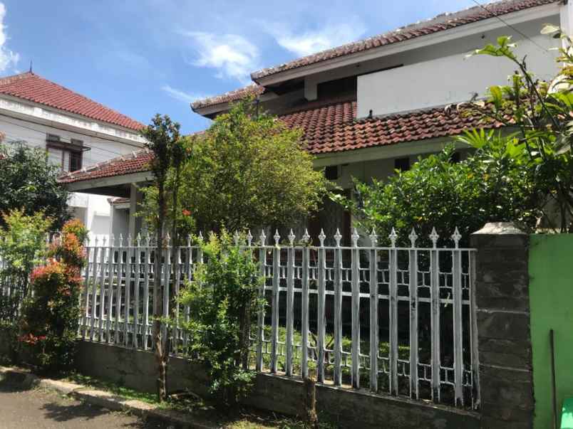 rumah komplek cimindi raya