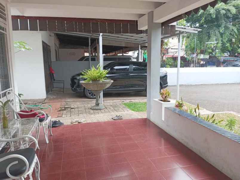 rumah lama layak huni dicipinang besar jakarta timur