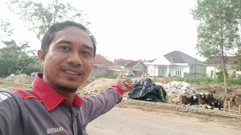 rumah mewah dekat kampus polinela rajabasa