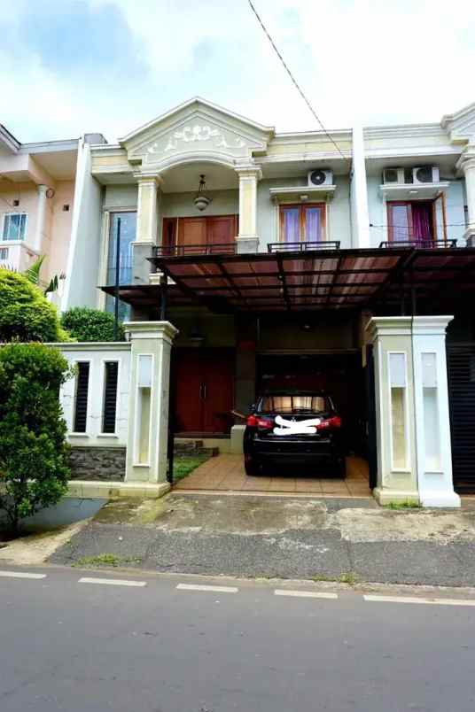 rumah mewah di komplek duren sawit jakarta timur