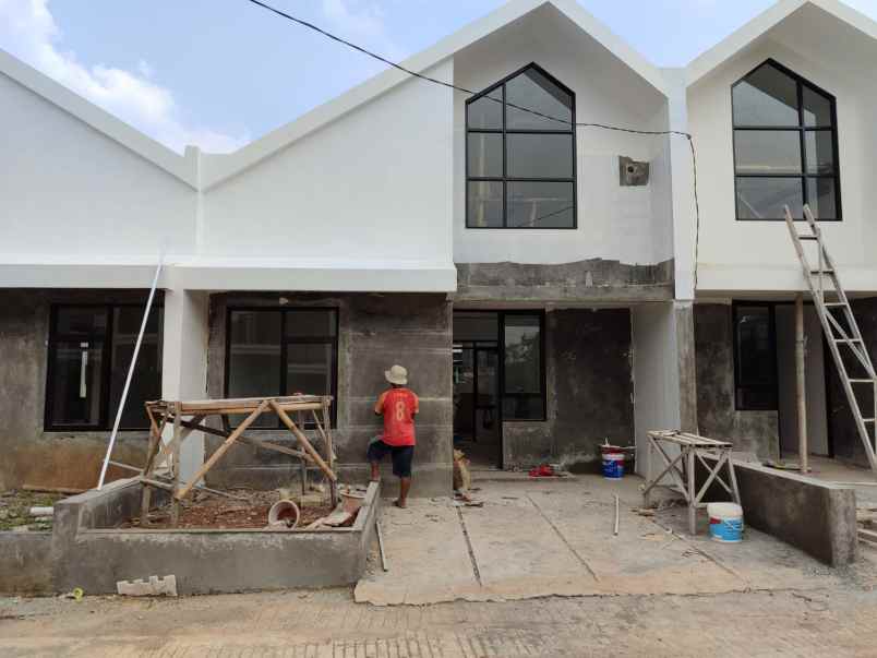 rumah ready on progress cipayung depok dekat stasiun