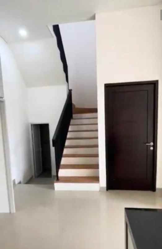 rumah seken serasa baru lokasi beji dekat tol kukusan