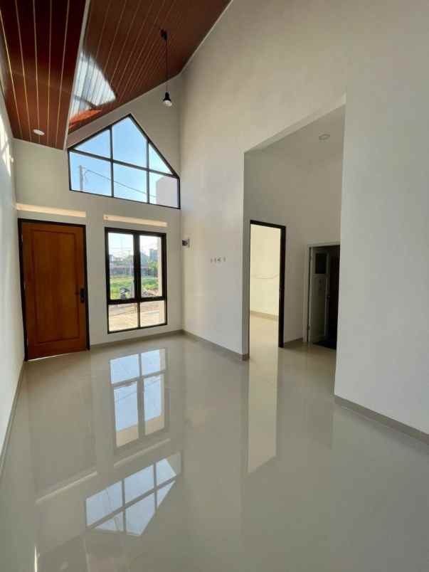 rumah siap huni dalam cluster di tangerang selatan