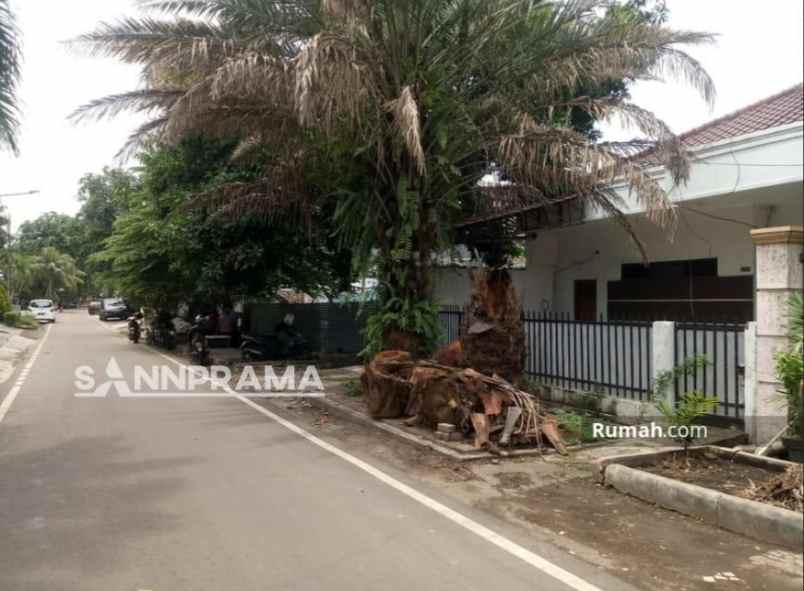 rumah tua hitung tanah cempaka putih jakarta rn