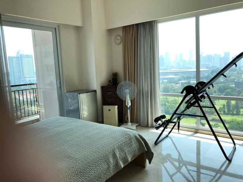 senayan residence 3br furnished