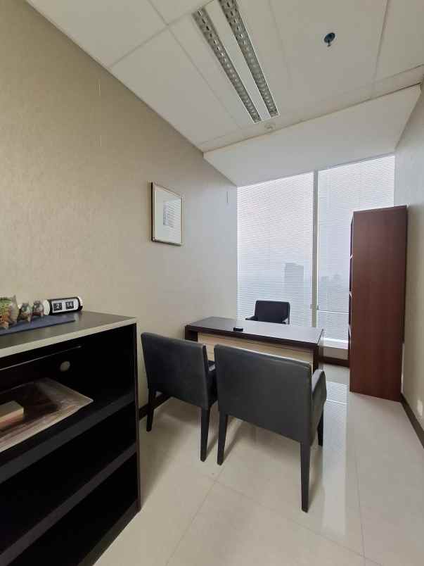 sewa office space sahid sudirman center full furnished