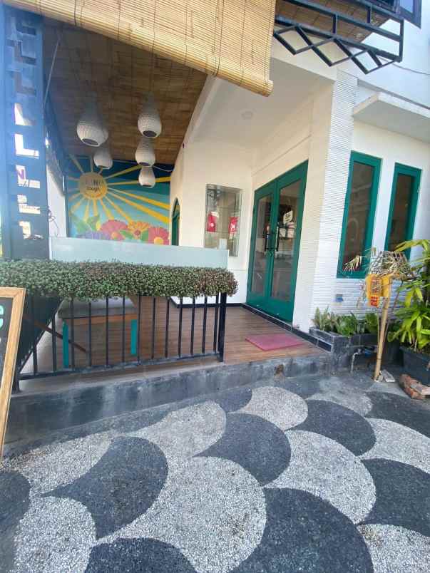 toko petitenget badung bali cocok untuk coffee shop