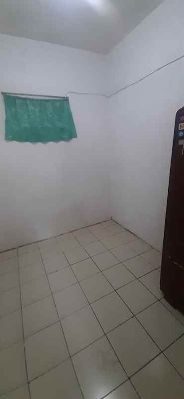 townhouse di sayap jalan jatihandap bandung