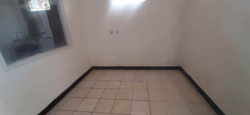 townhouse di sayap jalan jatihandap bandung