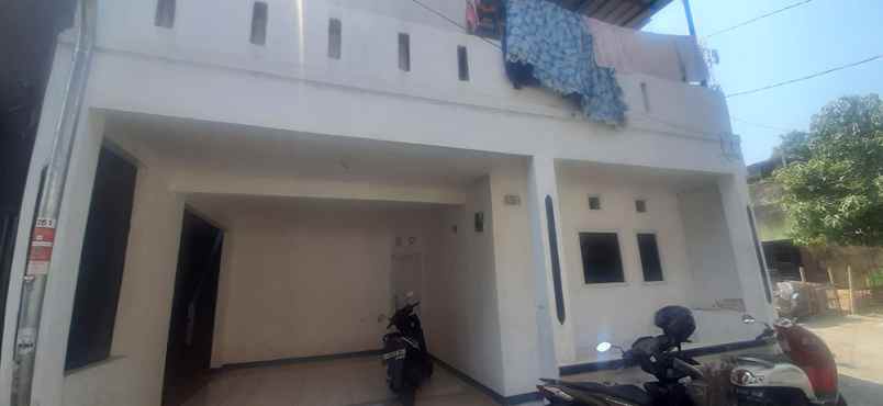 townhouse di sayap jalan jatihandap bandung