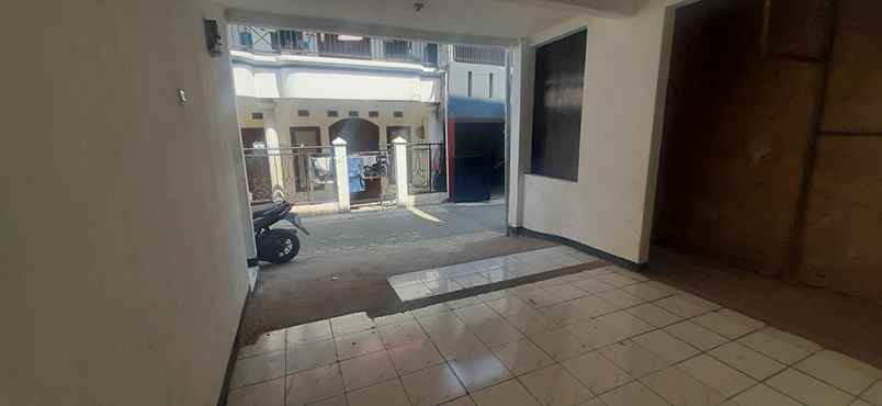 townhouse di sayap jalan jatihandap bandung