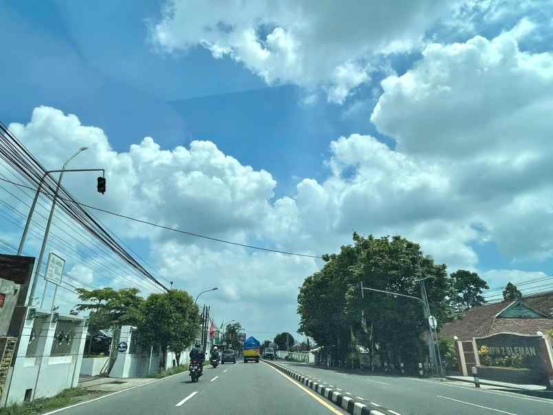 1 juta an dekat tol jogja di banyurejo sleman