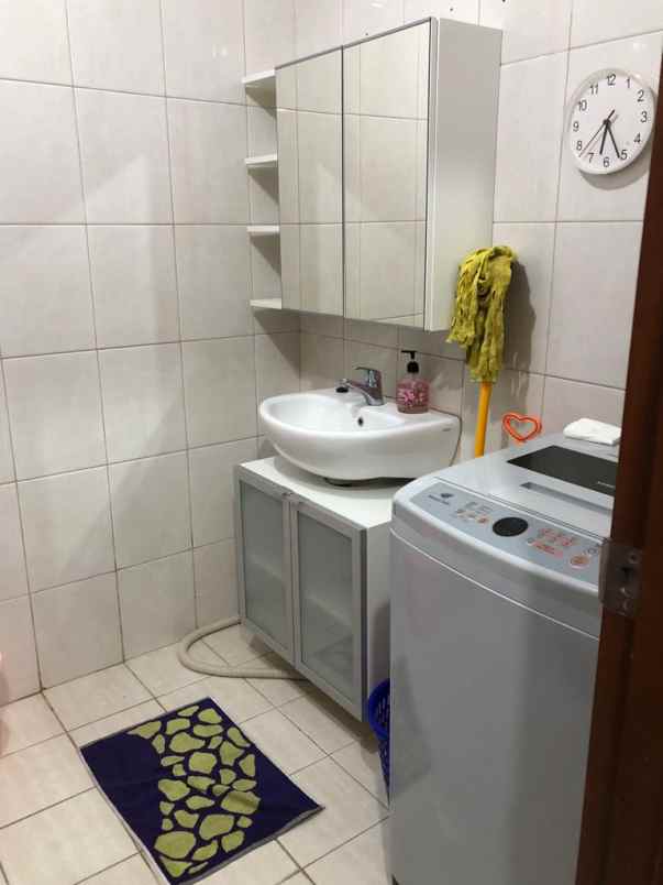 apartemen jl teluk betung i rt 3 rw