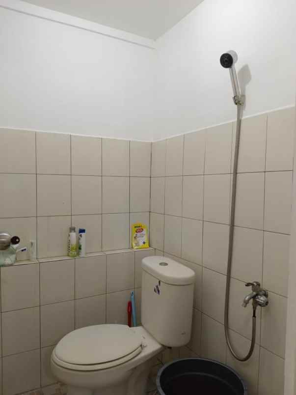 apartment green pramuka city 2br dijual bangunan bagus