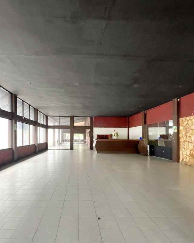 bangunan usaha arief rahman hakim strategis