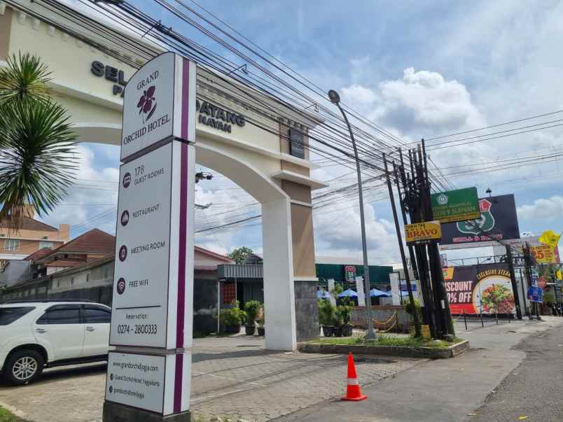 dalam ringroad jogja dekat kampus uin suka cocok kost