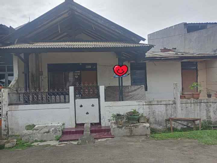 di rumah hitung tanah di perumahan depok utara