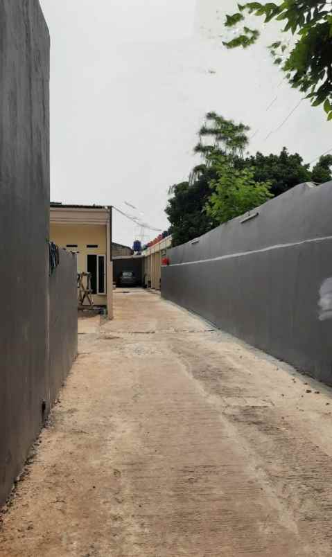 dijual 4 unit rumah siap huni dalam cluster