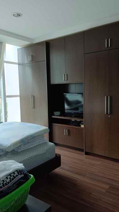dijual apartemen apartemen satu8 kedoya