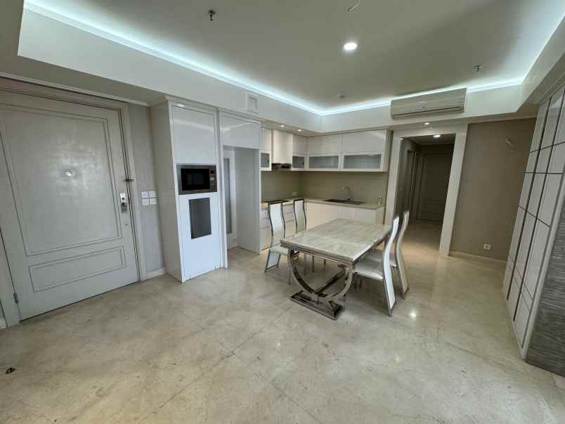 dijual apartemen apartemen the peak