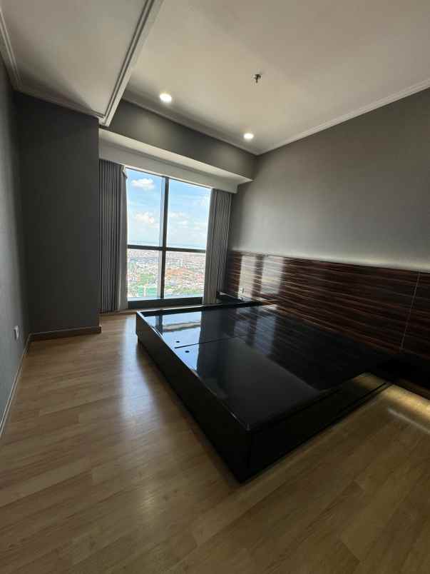 dijual apartemen apartemen the peak