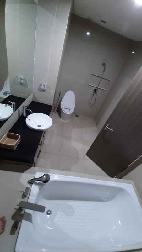 dijual apartemen apartement st moritz tower