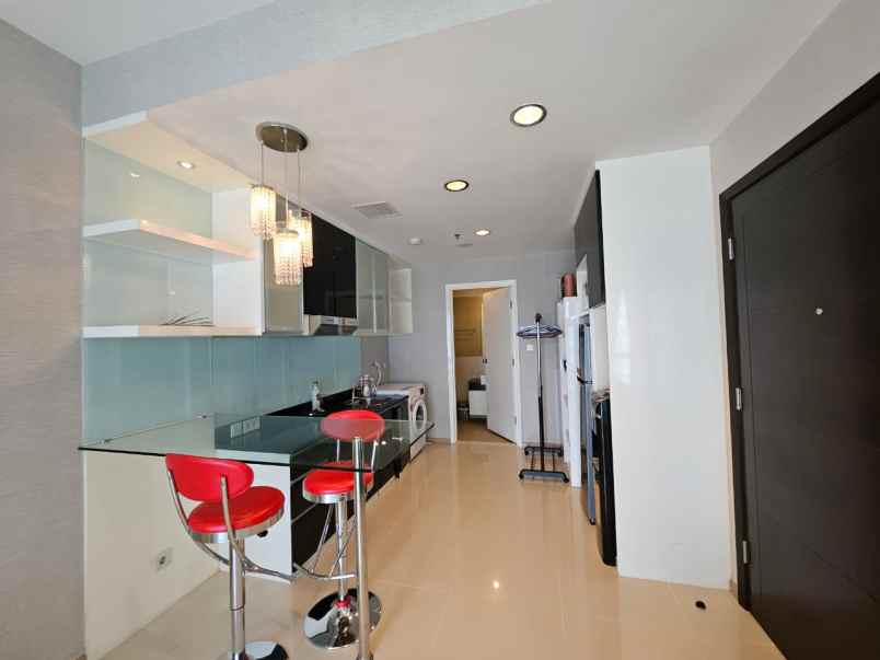 dijual apartemen furnished mewah dan luas