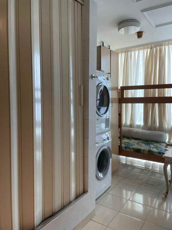 dijual apartemen jalan setia budi tengah