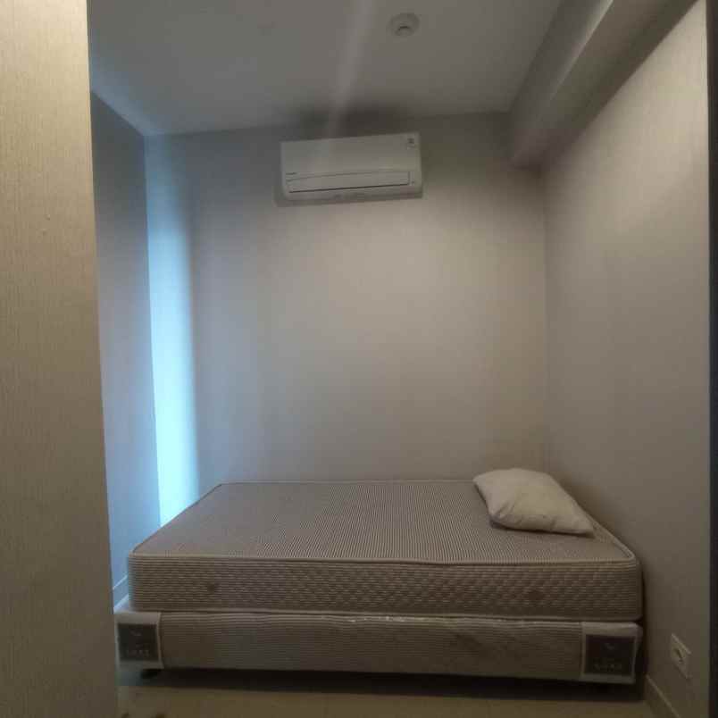 dijual apartemen lokasi strategis 2 kamar