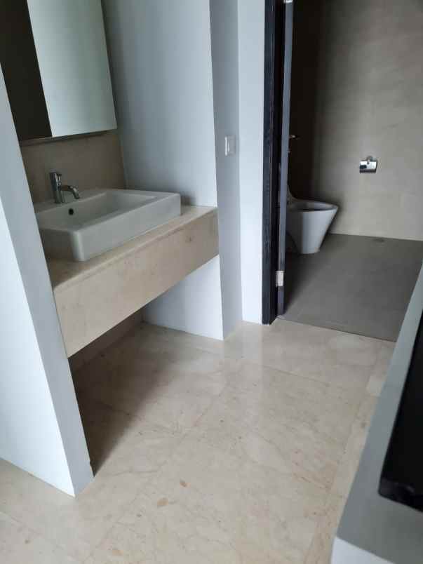 dijual apartemen satu8 jakarta barat