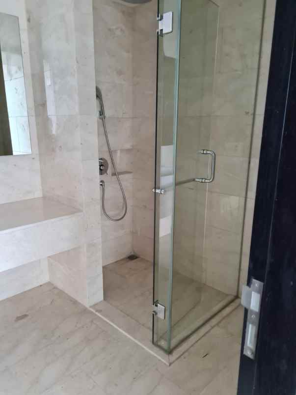 dijual apartemen satu8 jakarta barat