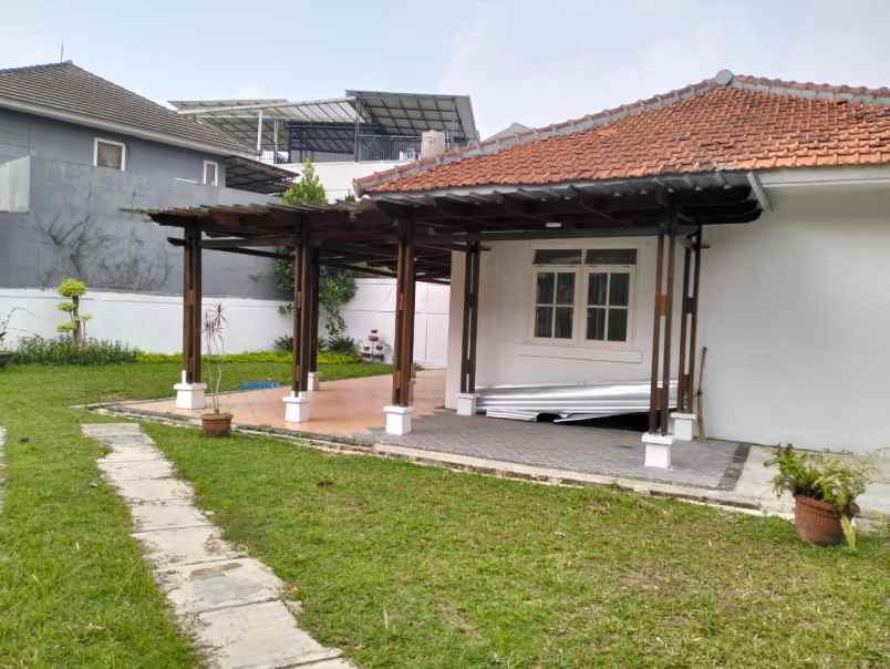 dijual apartemen sentul city