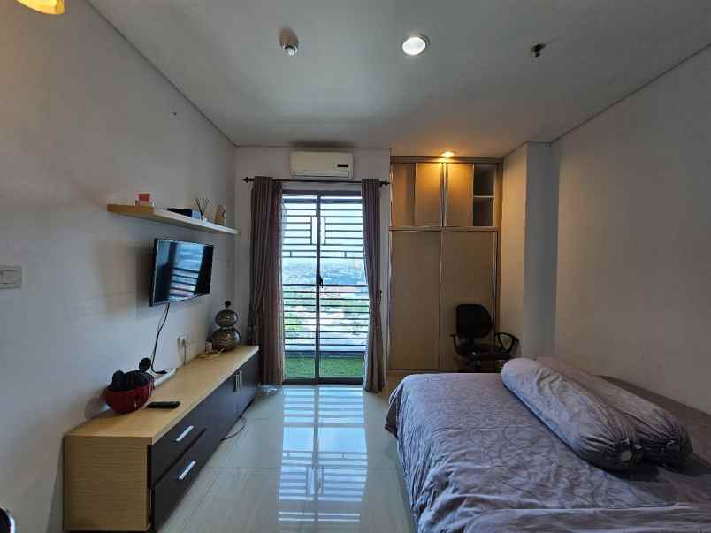 dijual apartemen slipi