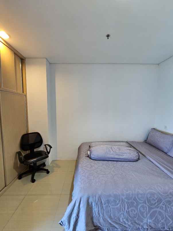 dijual apartemen slipi