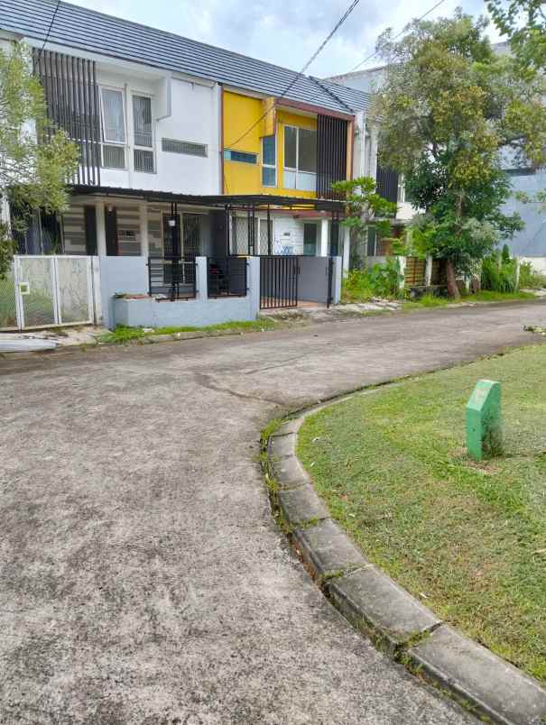 dijual apartemen transyogi cibubur jatikarya