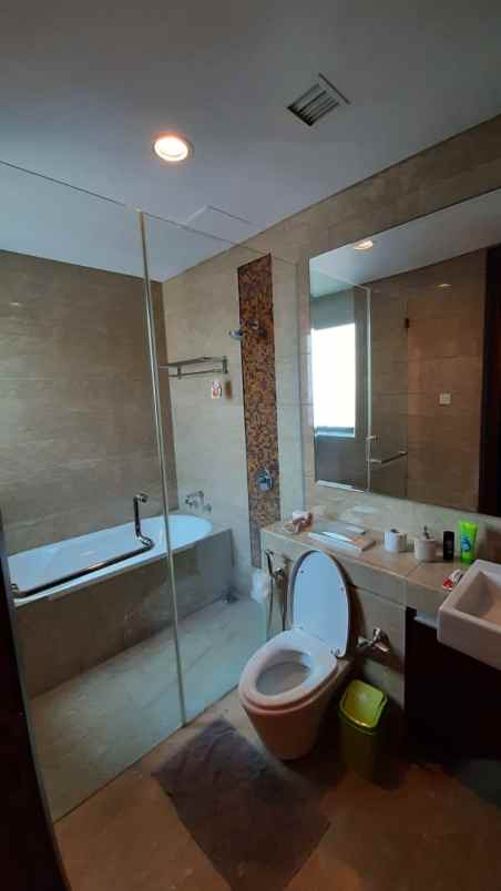 dijual apartemen windsor puri indah jakarta barat