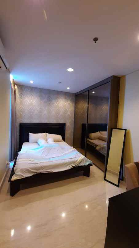 dijual apartemen windsor puri indah jakarta barat