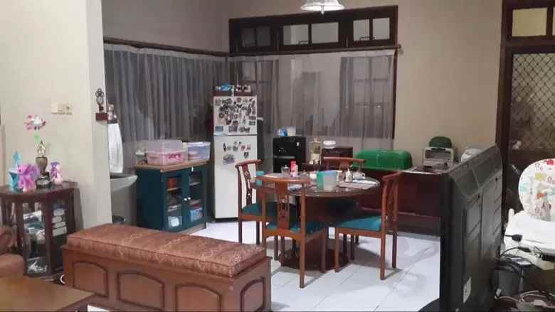 dijual cepat rumah di rempoa ciputat timur tangsel