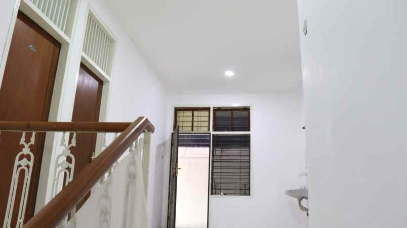 dijual cepat rumah janur elok 2 lantai kelapa gading