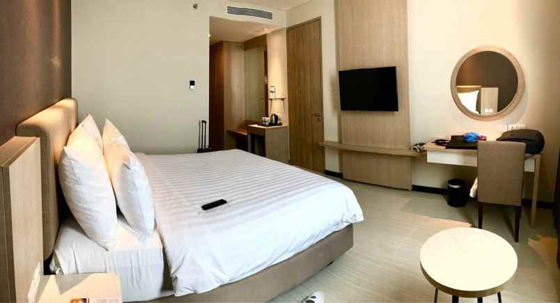 dijual hotel jl raya merr ir soekarno