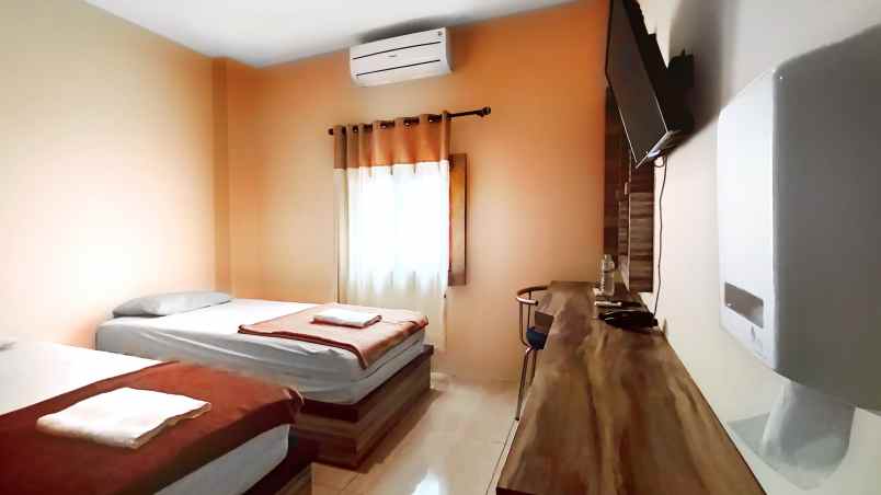 dijual hotel pleburan kec semarang