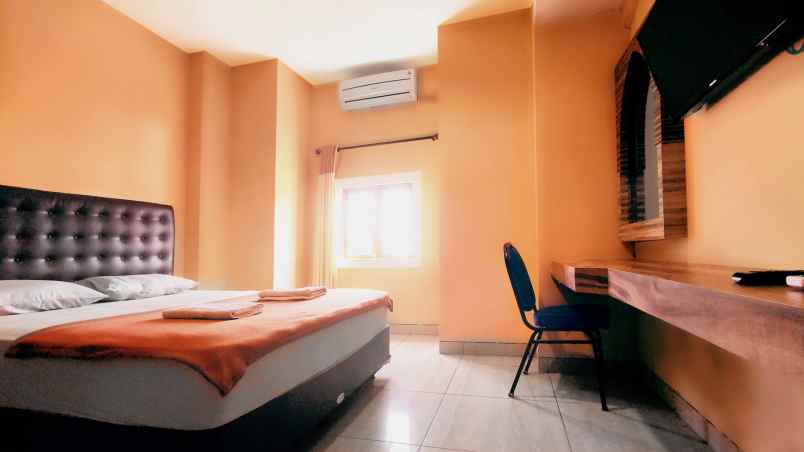 dijual hotel pleburan kec semarang