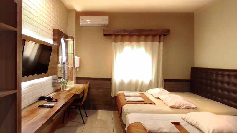 dijual hotel pleburan kec semarang