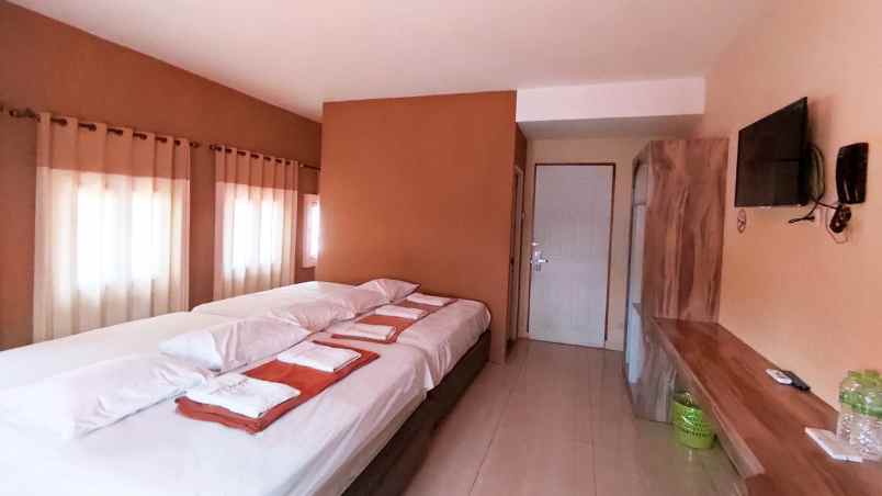 dijual hotel pleburan kec semarang