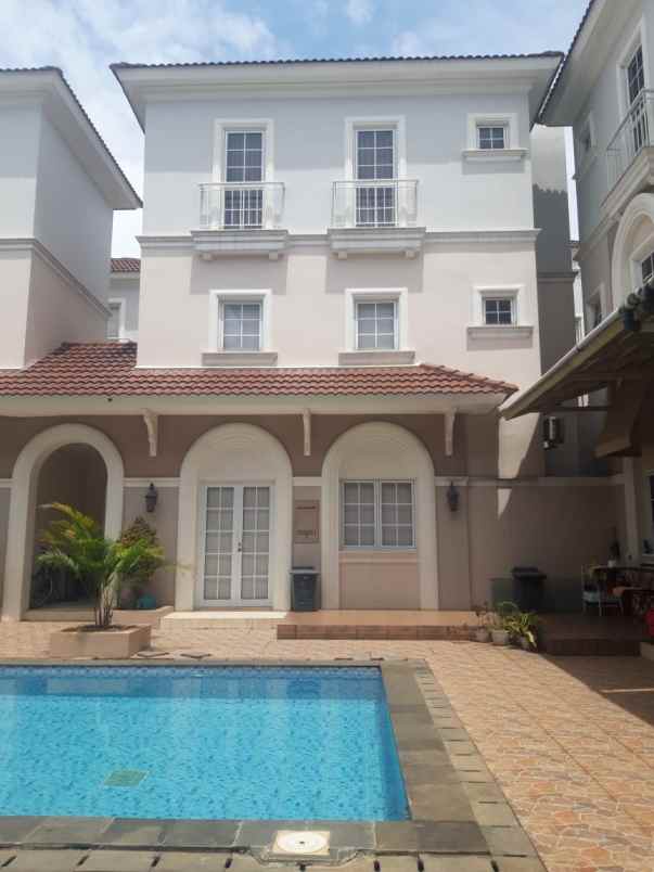 dijual kost alesha house vanya park