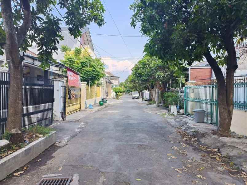 dijual kost jalan soekarno hatta indah